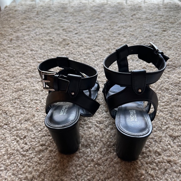 Michael Kors Black Thick Heel Sandals Ankle Strap With Silver Hardware Size 6.5 - Picture 4 of 8